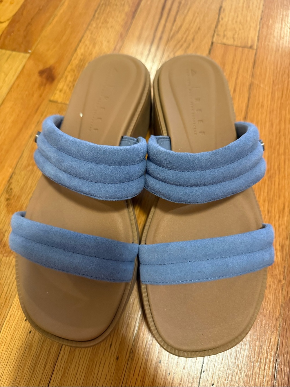 Reef Lofty Lux Hi Platform Slides — Women’s Size 9 | Periwinkle Blue Suede